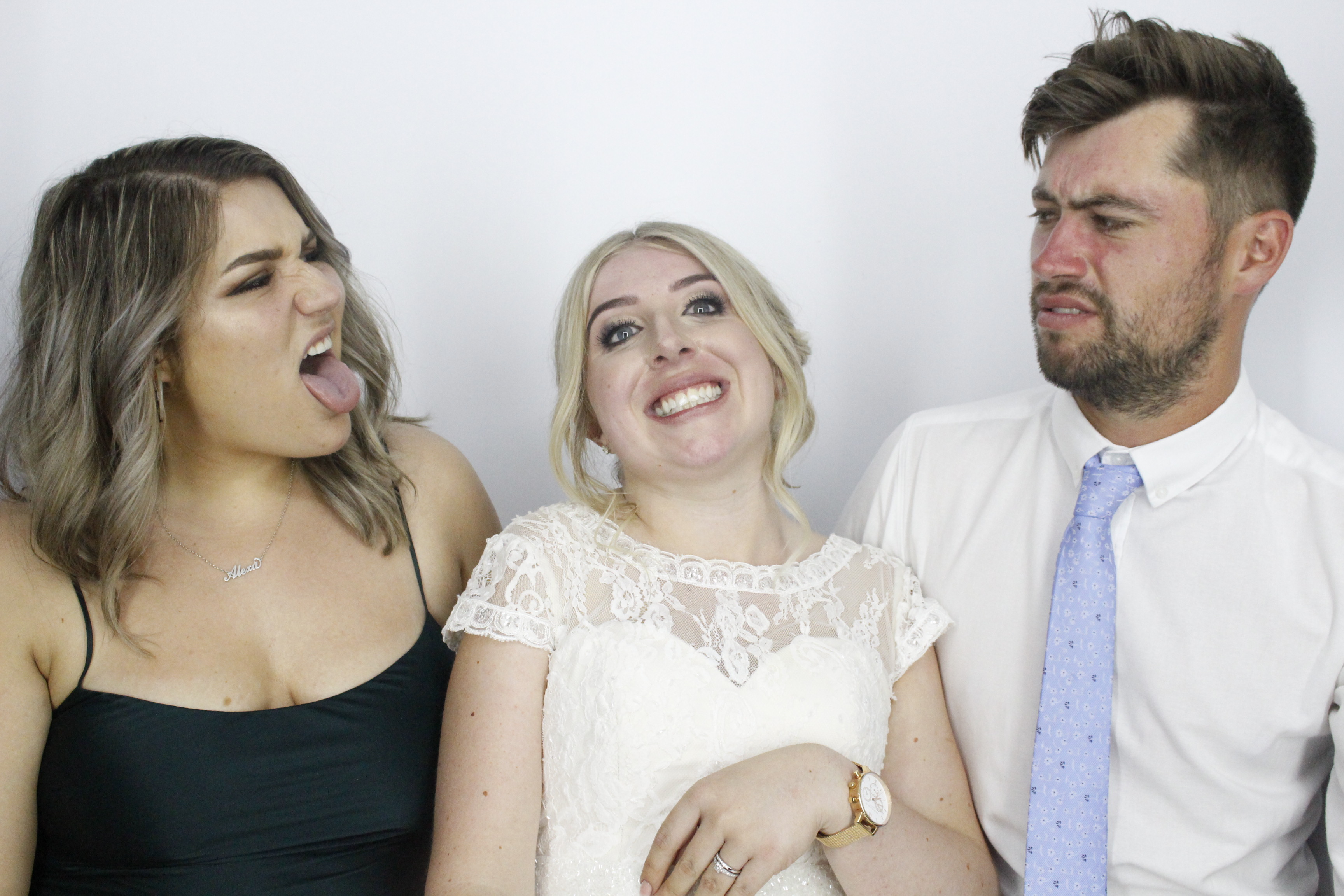 Sam & Rachel's Wedding | View more photos from the event at gallery.myphotoboothexperience.co.uk/u/MyPhotoBoothExperienceLtd/Sam-Rachels-Wedding